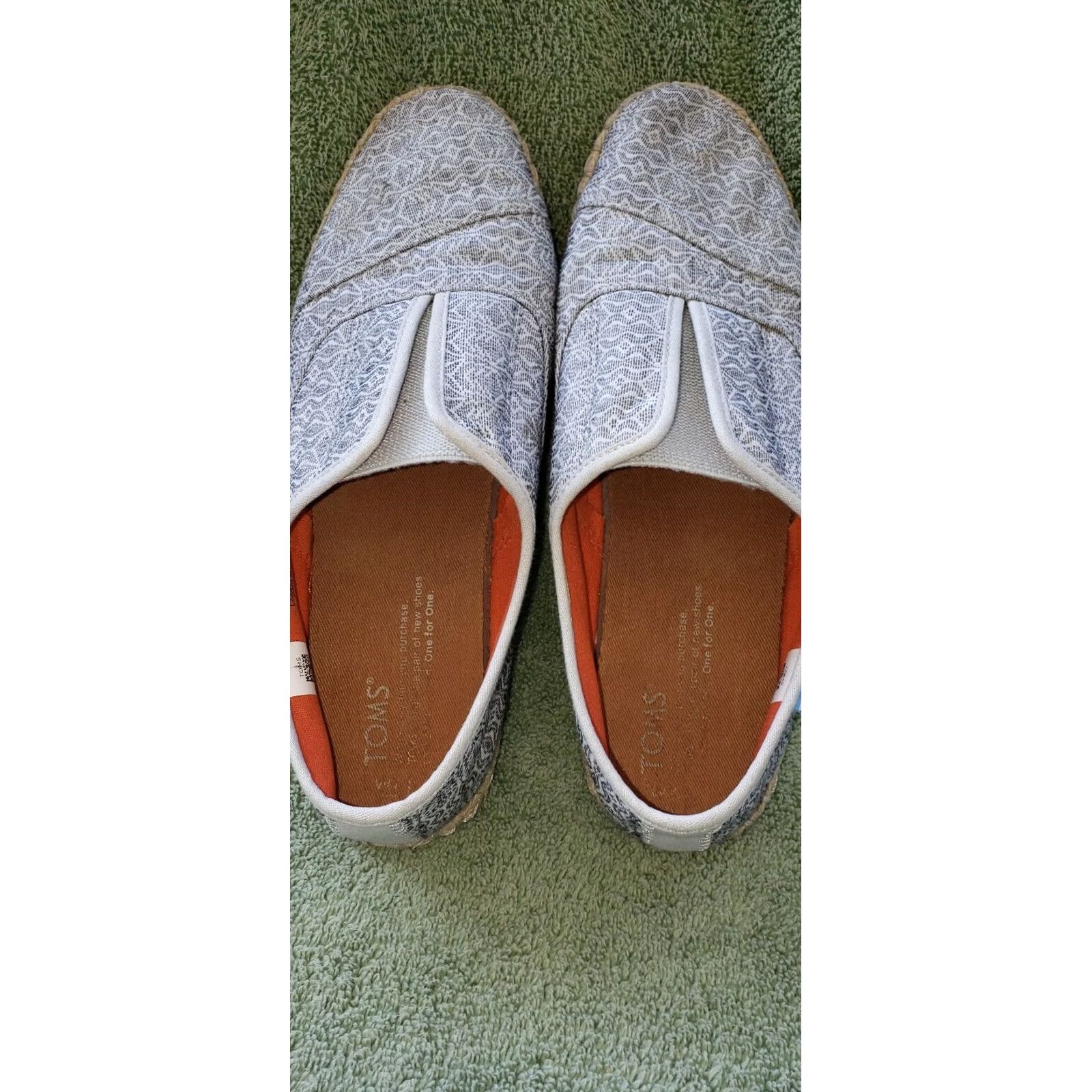 Vintage Tom's Women's Gray Slide On Sneaker Sz. 7.5M Espadrille Soles Memory Foam Insole Size US 6 / IT 36 - 7 Thumbnail