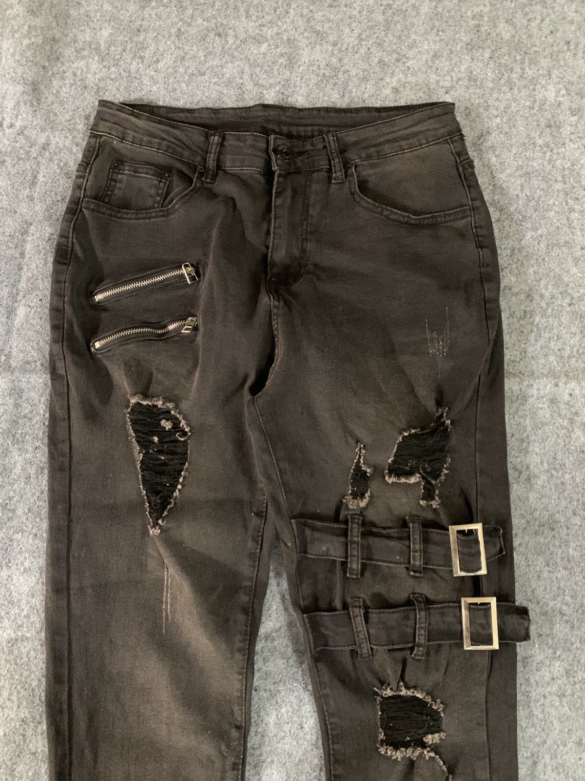 Japanese Brand Vintage Bondage Faded Punk style Size US 28 / EU 44 - 2 Thumbnail