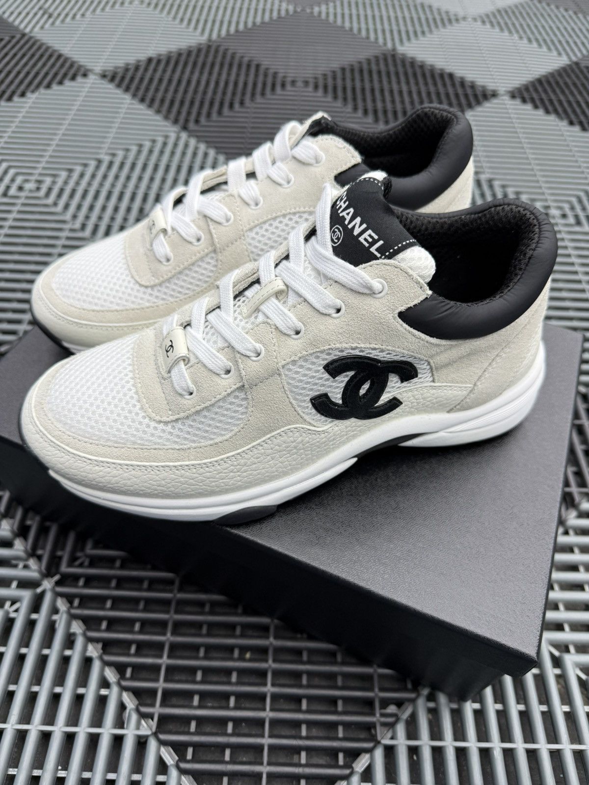 Chanel Chanel Panda Sneakers Size US 8 / IT 38 - 1 Thumbnail
