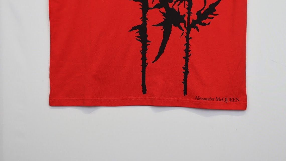 Alexander McQueen o1rshd1 ***Defective / T-Shirt in Red Size US S / EU 44-46 / 1 - 2 Thumbnail