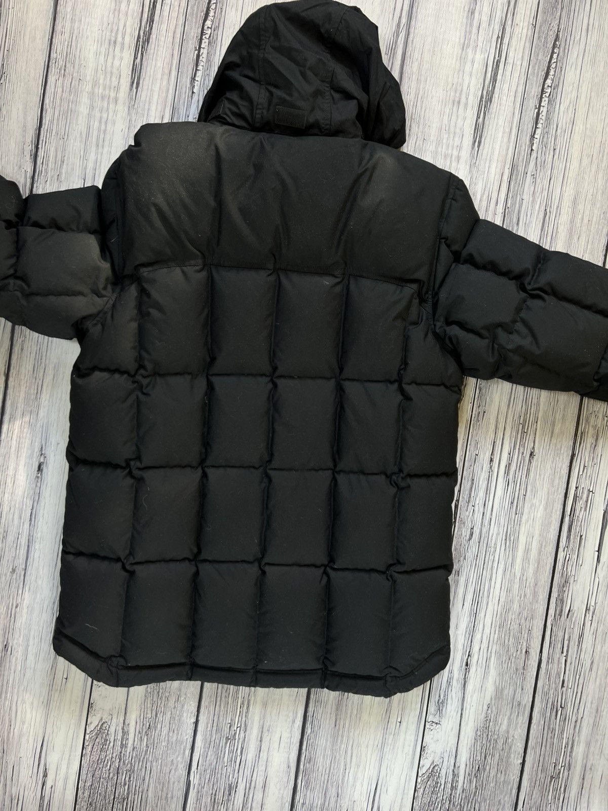 Nike Vintage Nike Puffer Down Jacket Size M Black Rare Size US M / EU 48-50 / 2 - 5 Thumbnail