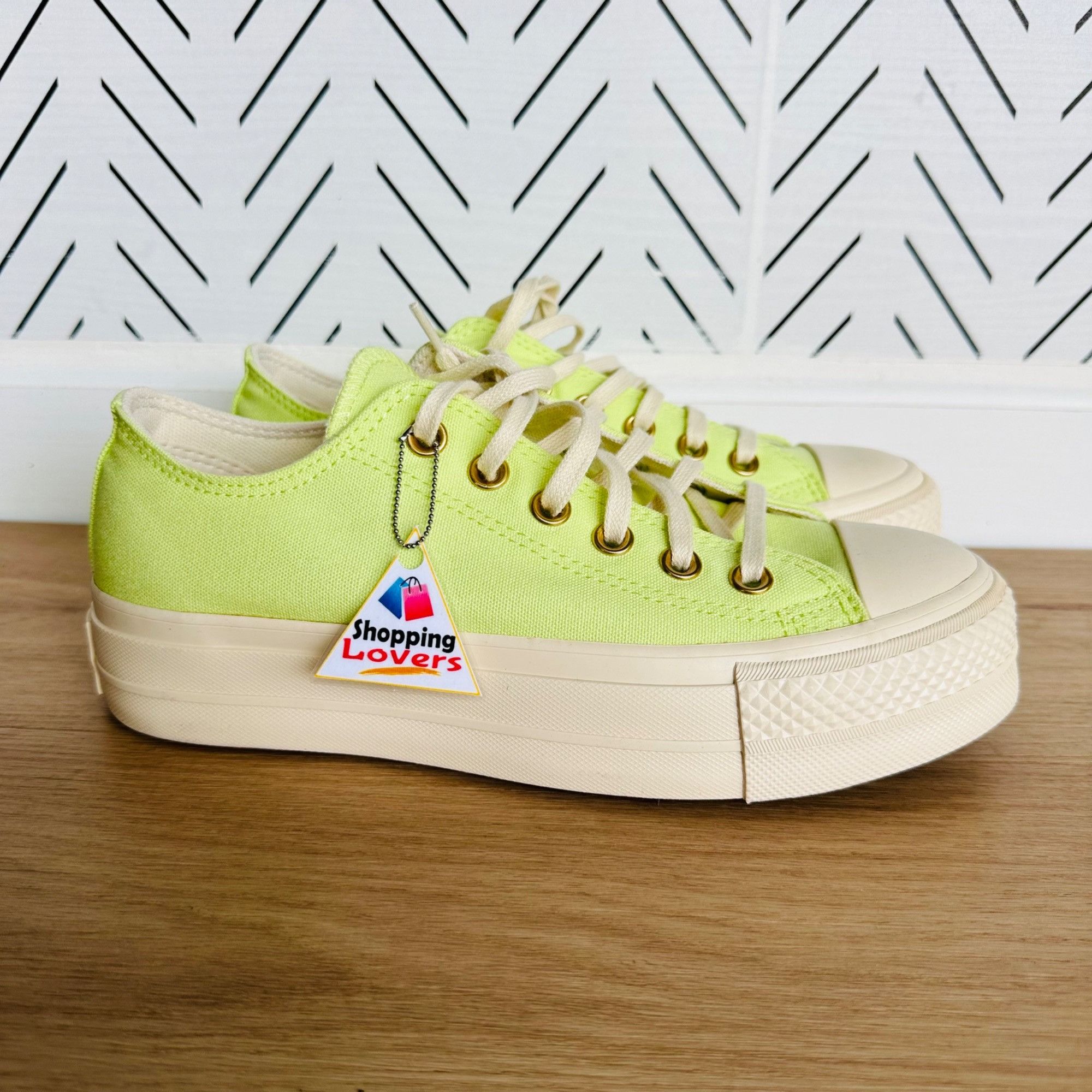 Converse ⭐Converse Chuck Taylor All Star Lift Platform Sz 7.5 Women's Size US 7.5 / IT 37.5 - 12 Thumbnail
