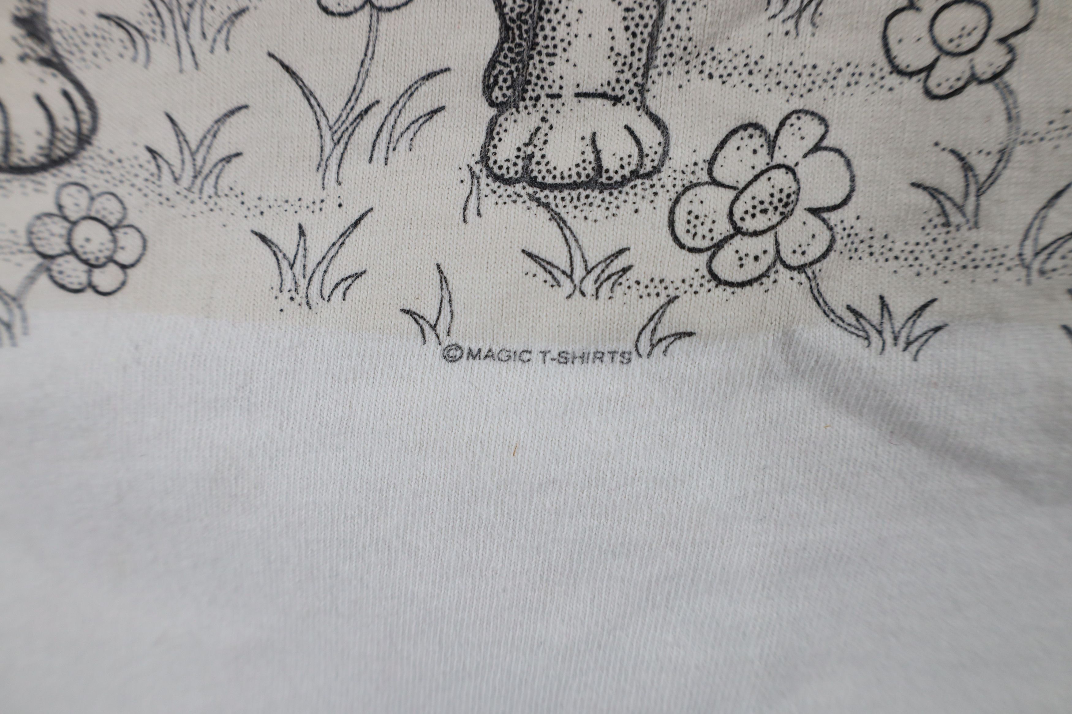 Vintage Vintage 90s Streetwear Cat Kitten Cat Lady T-Shirt Cream Size L / US 10 / IT 46 - 8 Thumbnail