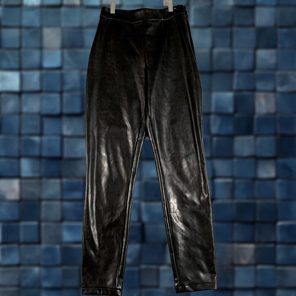 Abercrombie & Fitch Abercrombie & Fitch Pants Womens Small Black High Rise Vegan Leather Leggings Size 28" / US 6 / IT 42 - 1 Thumbnail