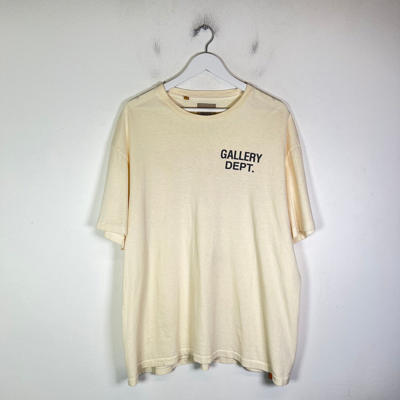 Gallery Dept. Gallery Dept Souvenir Logo T-Shirt Size US XL / EU 56 / 4 - 1 Thumbnail