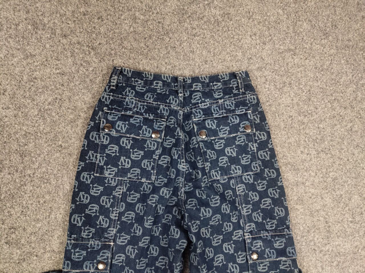 Vintage × Von Dutch Vintage Von Dutch Y2K Print Cargo Baggy Bomdage Jeans Size US 30 / EU 46 - 12 Thumbnail