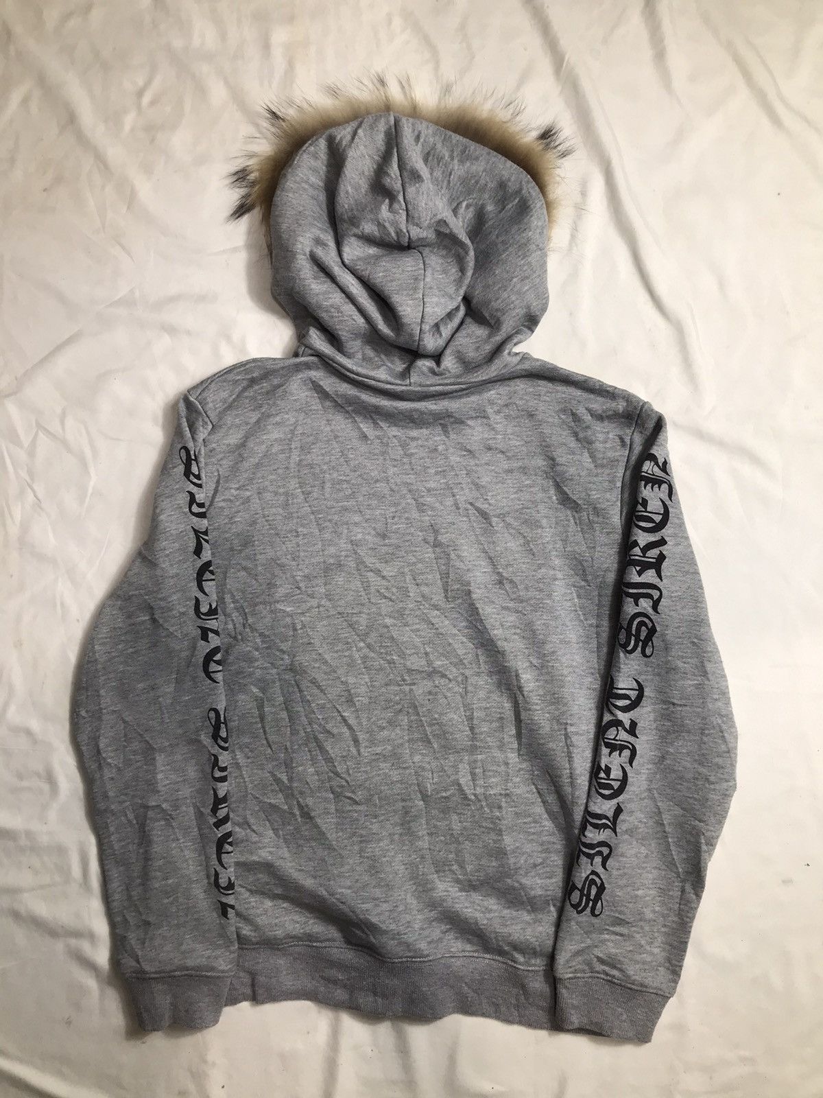 Beauty Beast Gothic maison Fur hoodie Ifsix lgb style Size US L / EU 52-54 / 3 - 6 Thumbnail