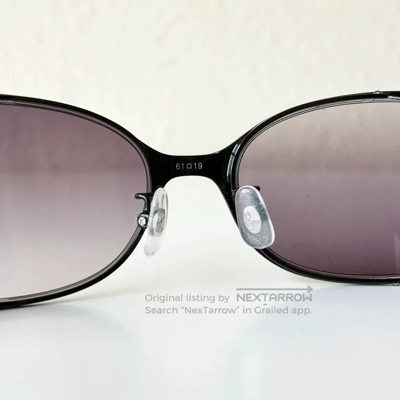 Vivienne Westwood Vivienne Westwood Enamel Saturn Rhinestone Curved Frame Su Size ONE SIZE - 7 Thumbnail