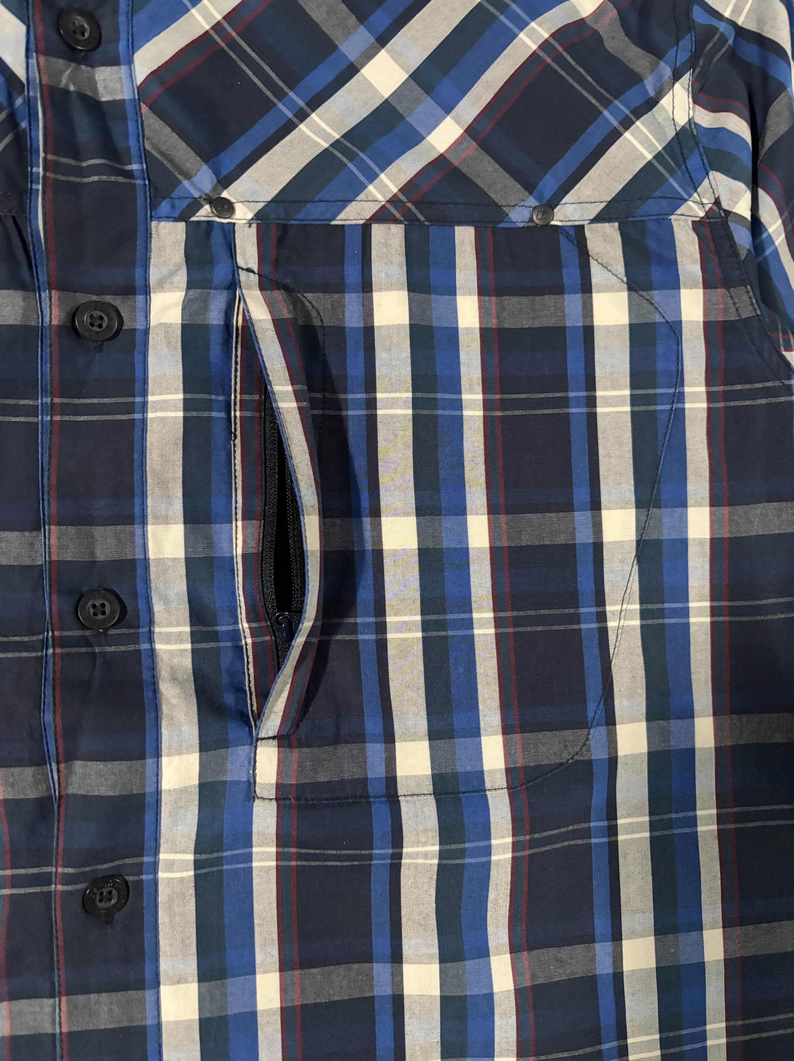 Berghaus Shirt Berghause L Checked Color Short Sleeve Pocket Size US L / EU 52-54 / 3 - 3 Thumbnail