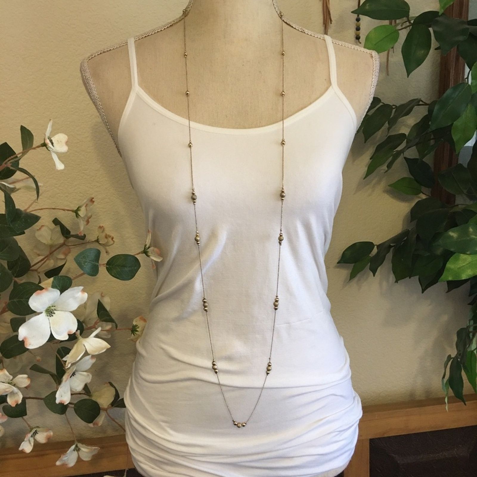 Vintage Vintage 90s Claire’s gold ball long necklace Size ONE SIZE - 3 Thumbnail
