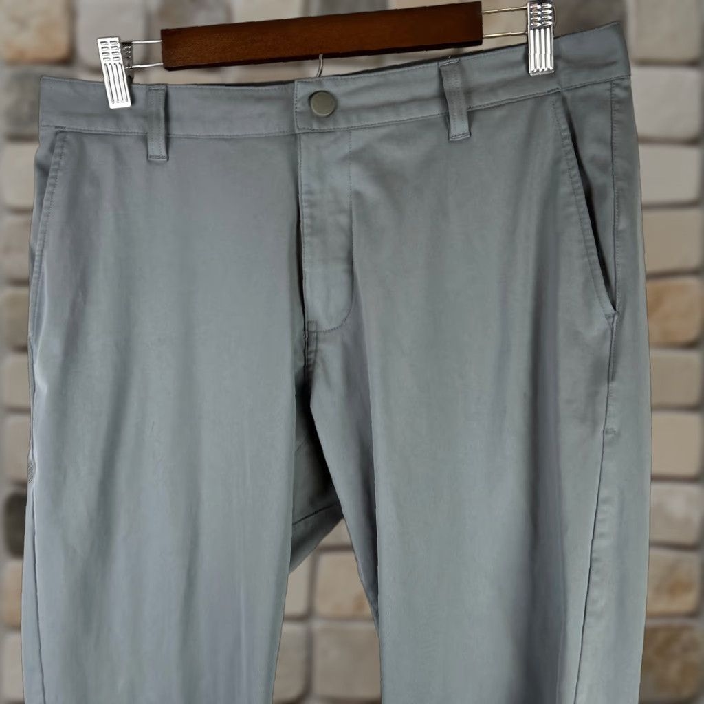 Rhone Rhone Commuter Pants Mens 32 Grey Technical Performance Trousers 100161 Size US 32 / EU 48 - 1 Thumbnail