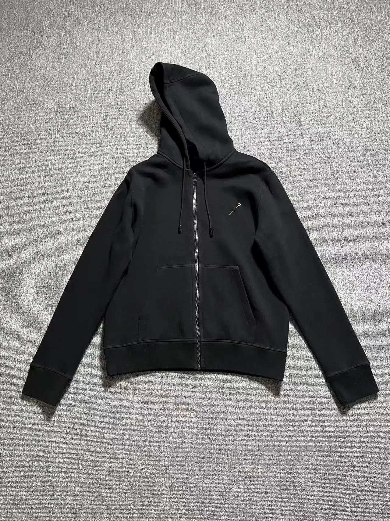 Louis Vuitton Black Zip-Up Hoodie with Front Pocket. Size US L / EU 52-54 / 3 - 1 Thumbnail