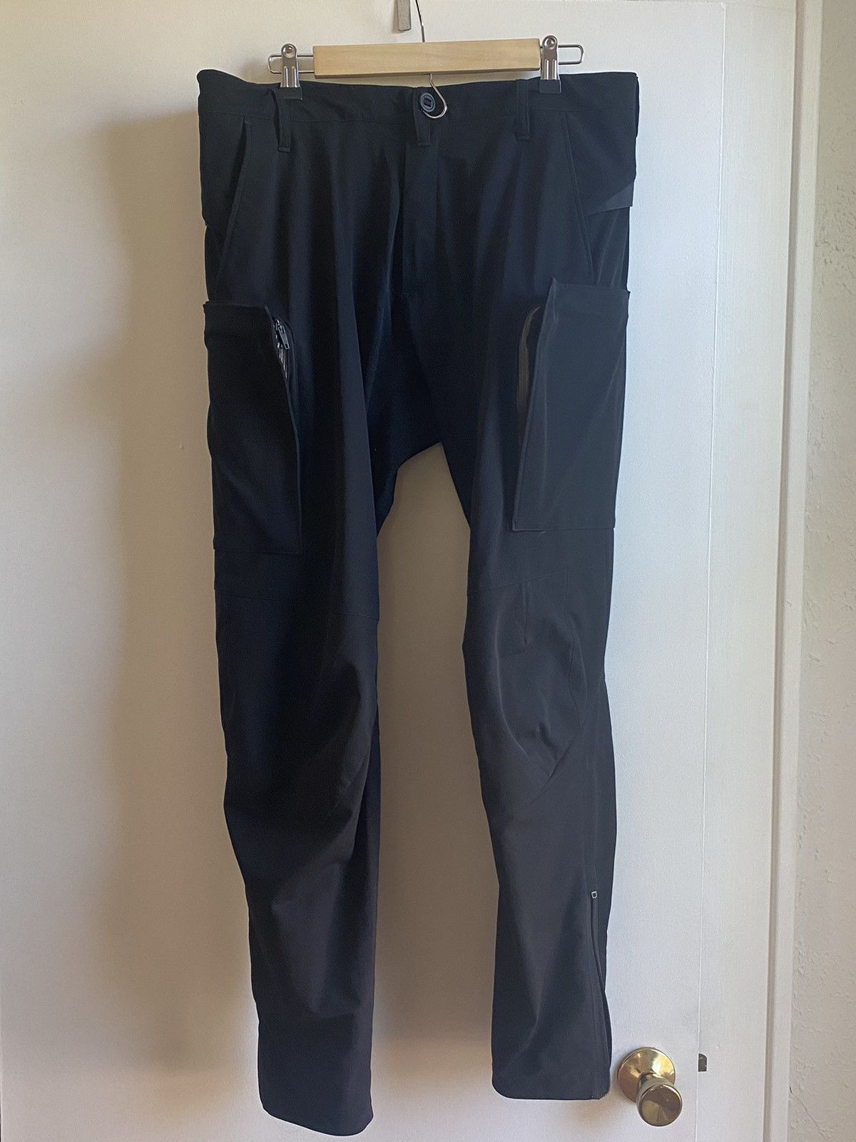 ACRONYM P10A-E Mサイズ