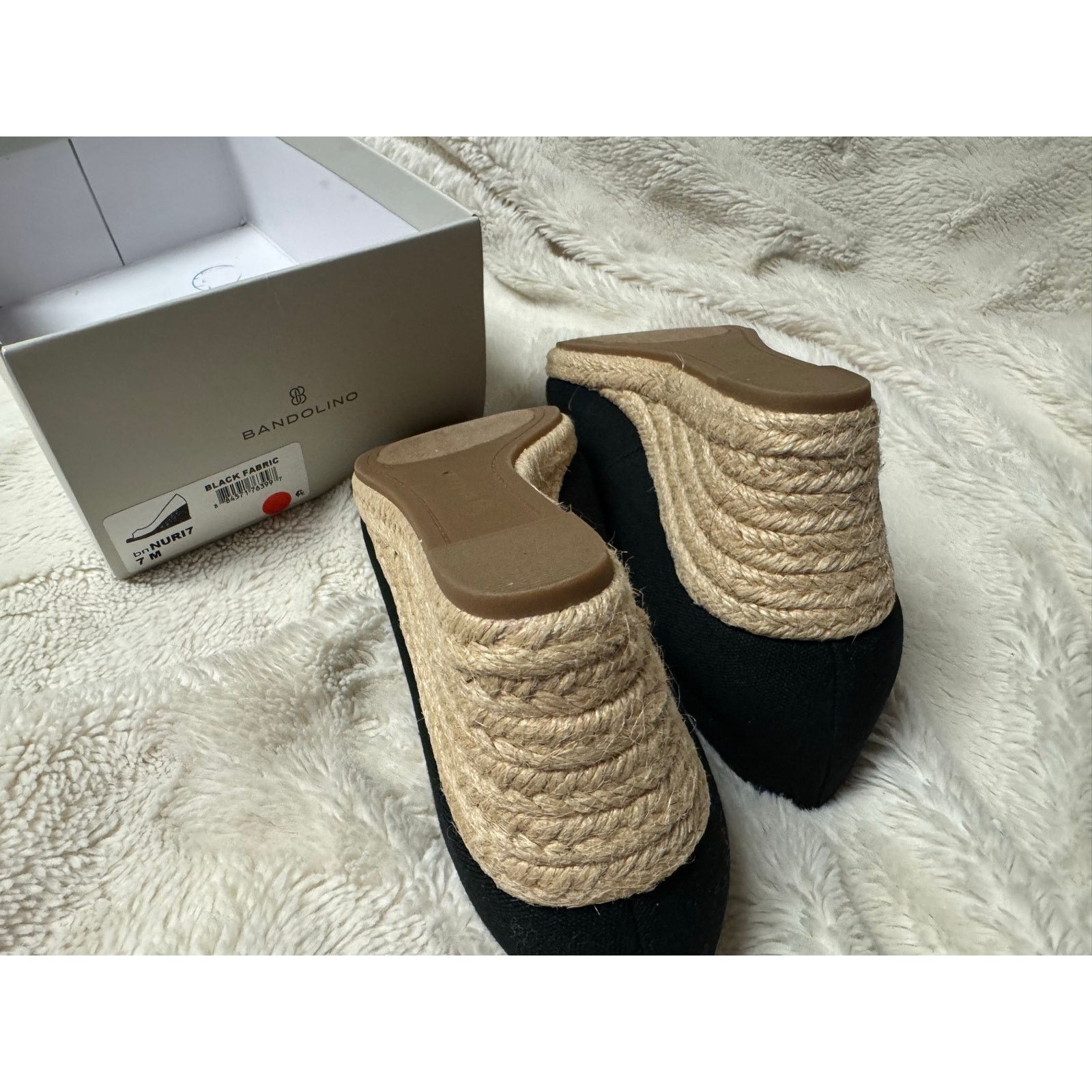 Other Bandolino Nuri Espadrille Wedge Pumps Black Fabric 7M New Size US 7 / IT 37 - 4 Thumbnail