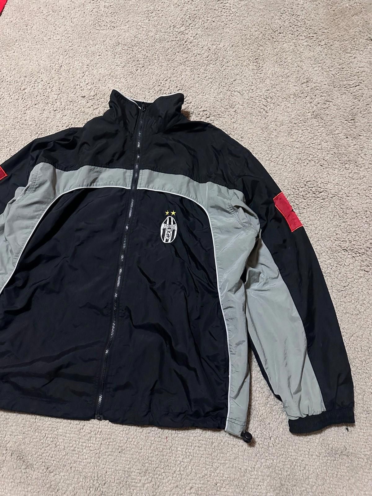 Lotto Sport Juventus Vintage Training Jacket Lotto Season 2002/2003 L Size US L / EU 52-54 / 3 - 3 Thumbnail