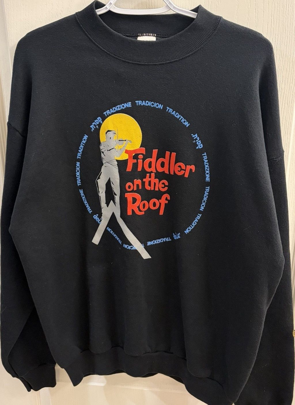 Fruit Of The Loom Fiddler on the Roof Black Vintage MADE IN USA Sweatshirt XL Size US XL / EU 56 / 4 - 1 Thumbnail