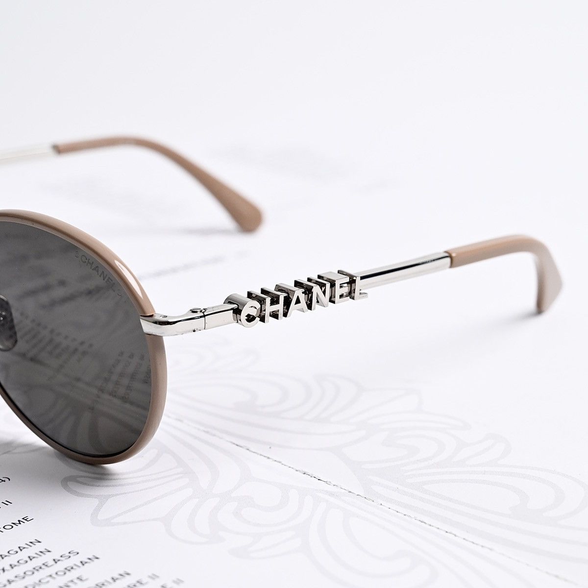 Chanel CHANEL 0CH4282 SUNGLASESS Size ONE SIZE - 3 Thumbnail