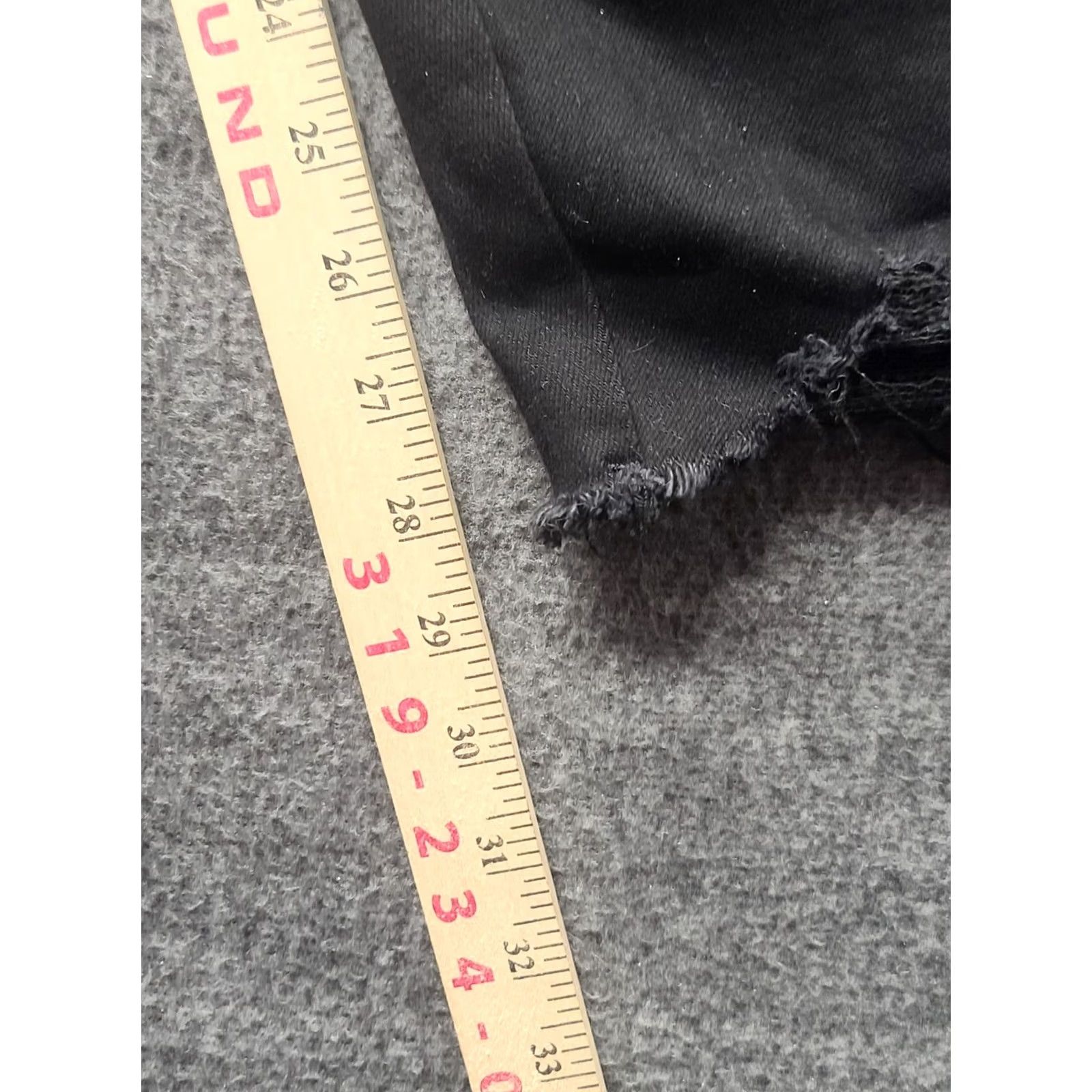 Vintage Judy Blue Jeans Womens 18W 35x28 Skinny High Rise Ankle Length Black 5-Pocket Denim Stretch Jeans Size 40" / US 18 - 6 Thumbnail