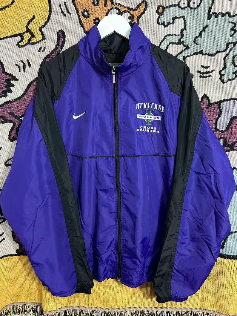 Nike Vintage 90s Nike Cross Country Team Jacket size XL Size US XL / EU 56 / 4 - 1 Thumbnail