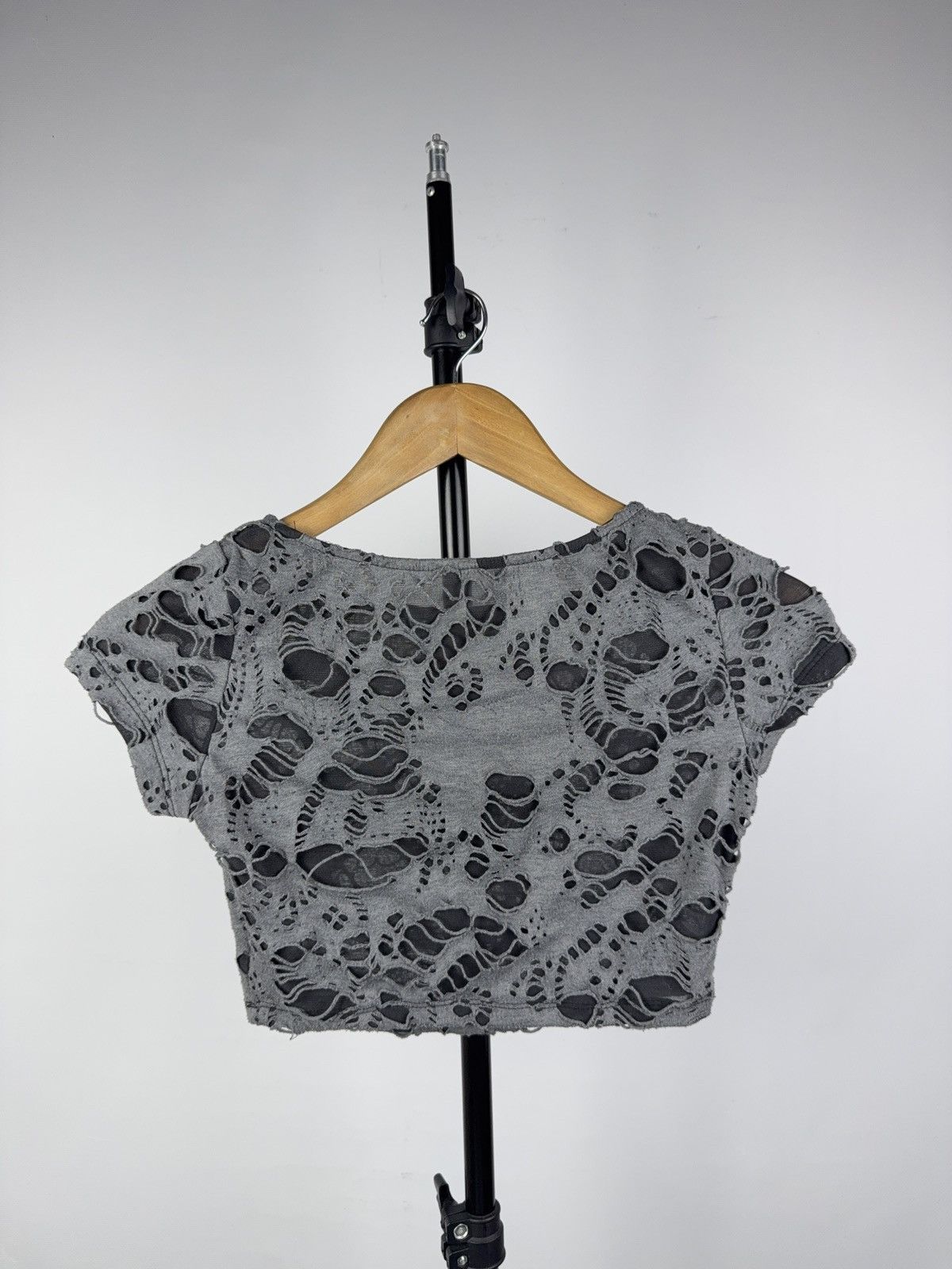 Japanese Brand Distressed Mesh Layered Crop Top Gray Grunge Avant Garde Size XS / US 0-2 / IT 36-38 - 5 Thumbnail