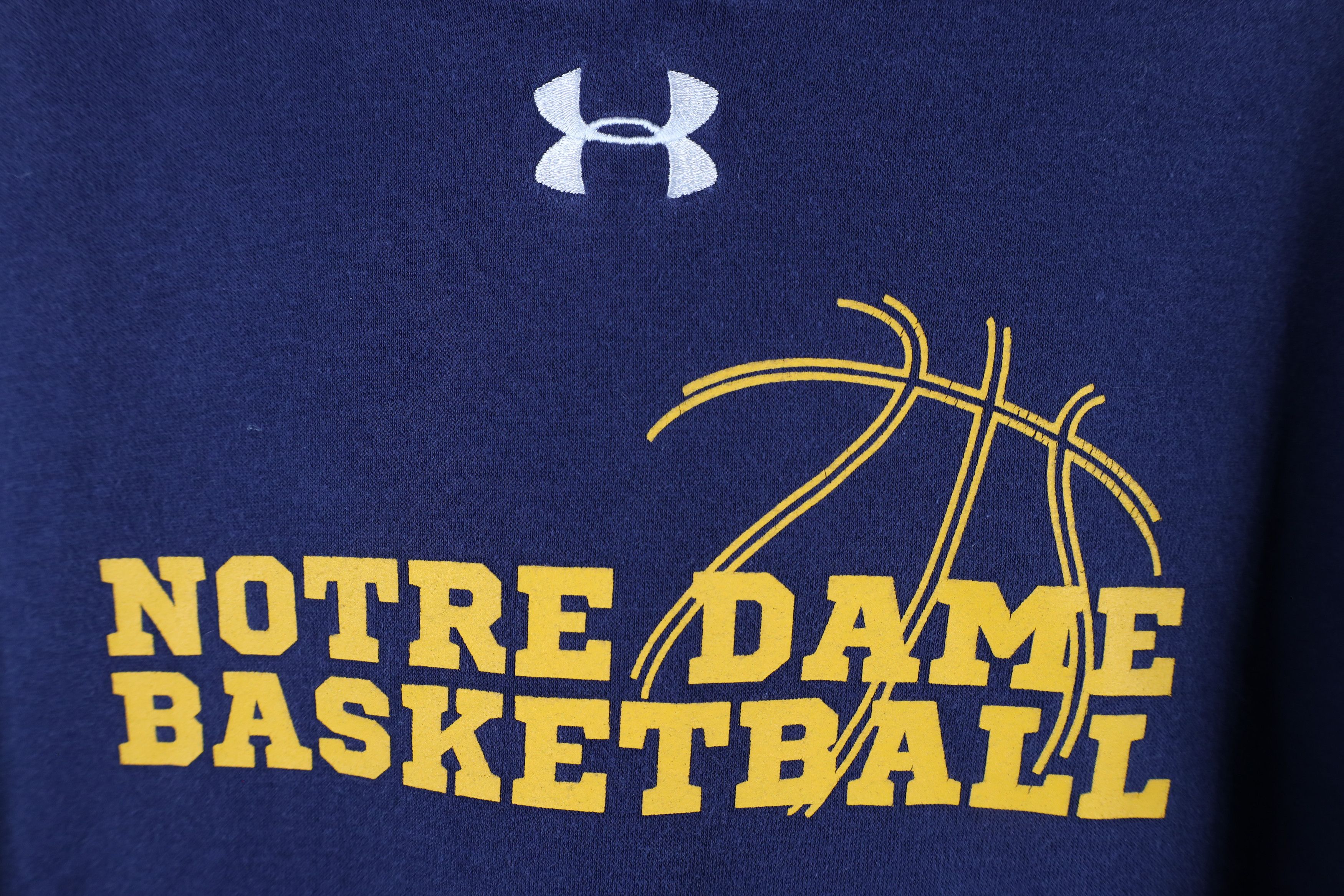 Under Armour × Vintage Under Armour University Basketball Hoodie Sweatshirt Blue Size US M / EU 48-50 / 2 - 4 Thumbnail