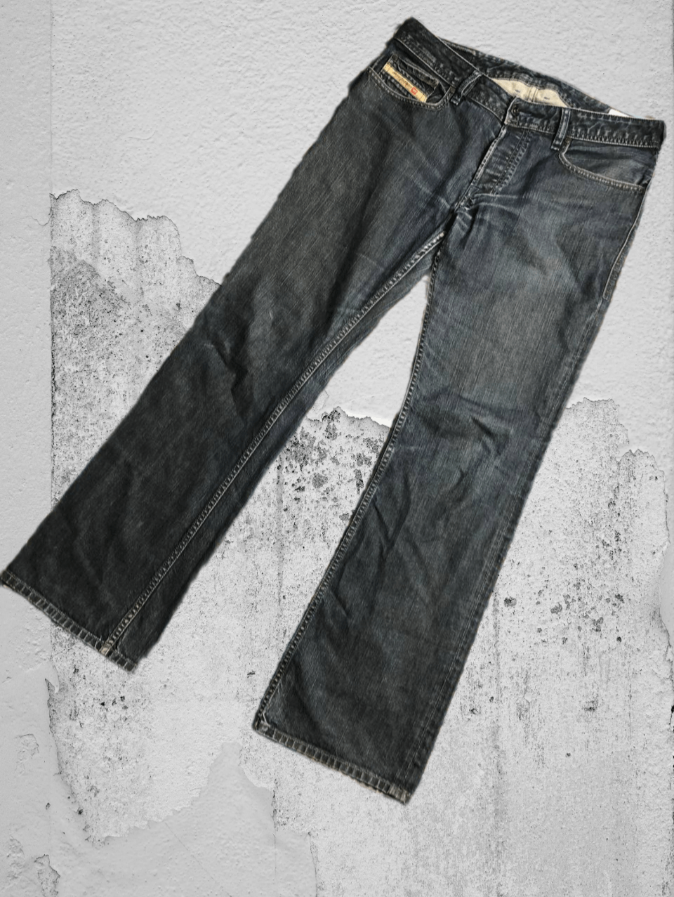 Japanese Brand Crazy Crash Dirty Baggy Faded Jean Japan Avant Garde Style Size US 32 / EU 48 - 1 Thumbnail