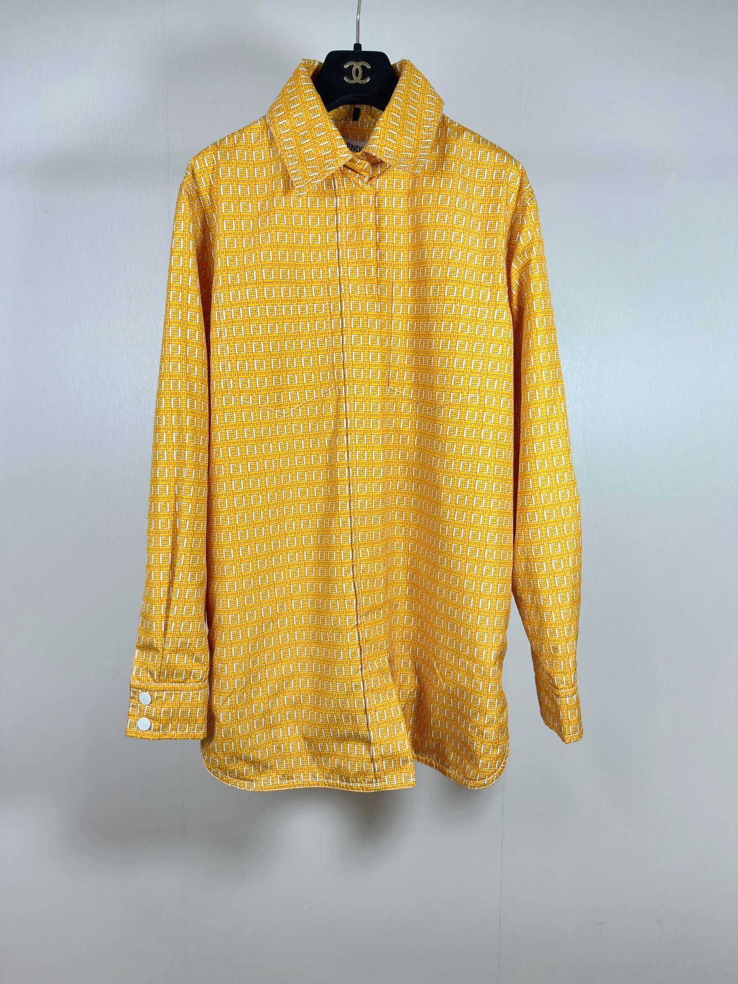 Fendi Fendi All-Over Logo Windbreaker Jacket Size US XXS / EU 40 - 1 Thumbnail