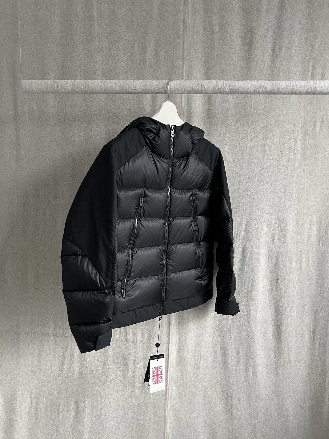White Mountaineering Yosuke Aizawa Colmar Waxed Sleeve Down Puffer Size US L / EU 52-54 / 3 - 2 Thumbnail