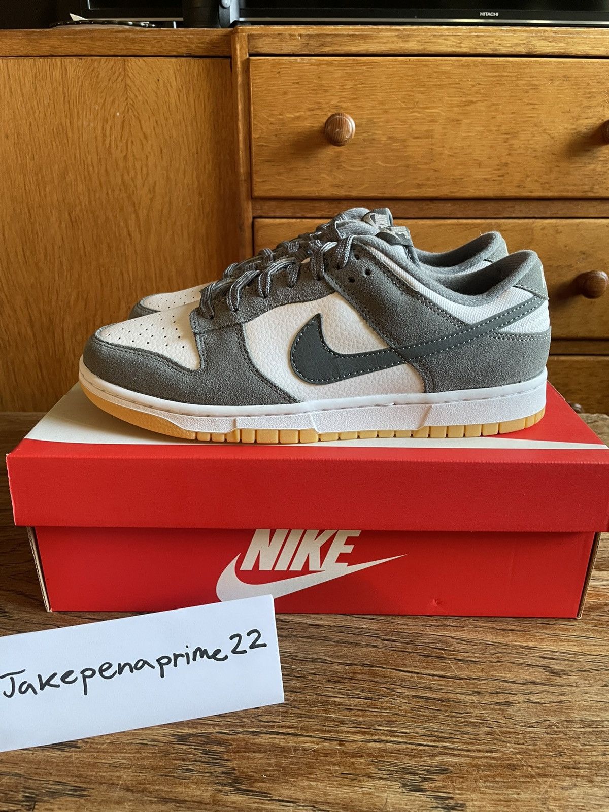 Nike Nike Dunk Low, white & smoke grey Size US 9 / EU 42 - 1 Thumbnail