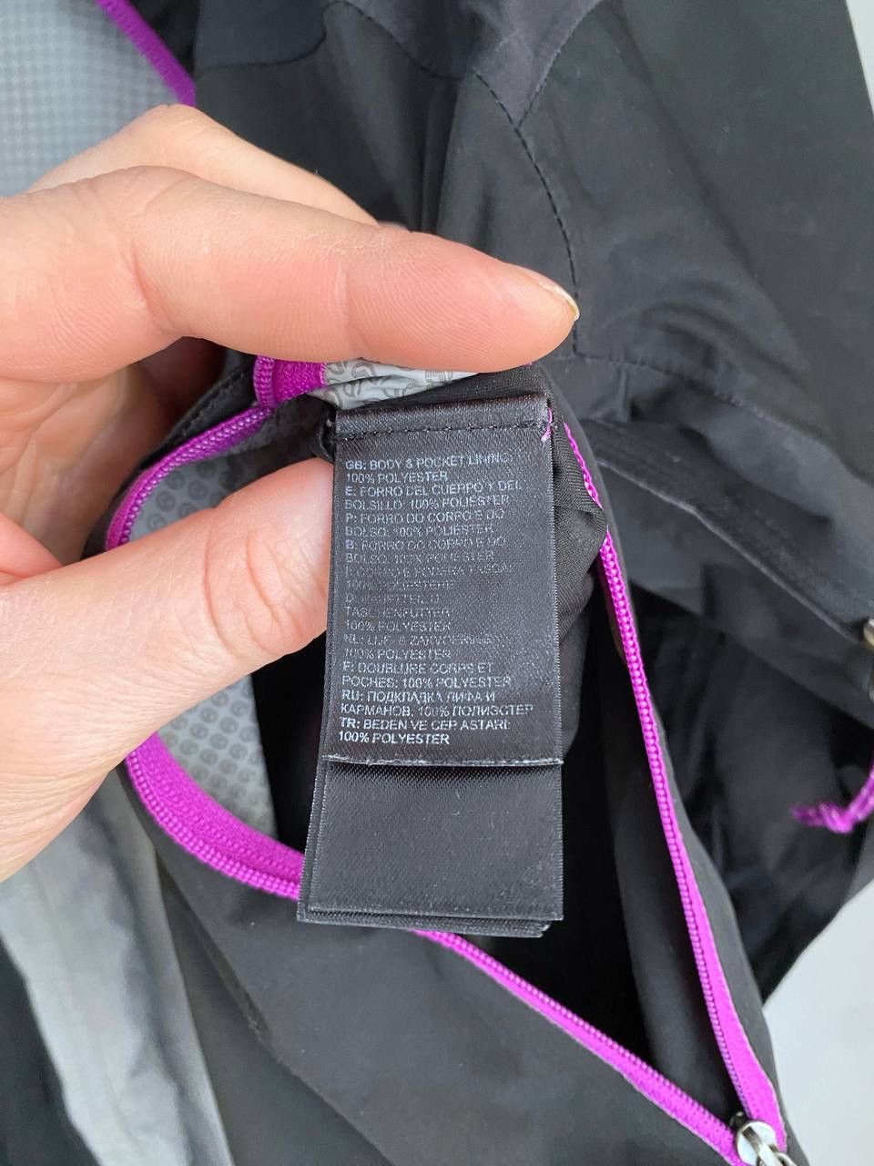 The North Face The North Face Hyvent Women's Waterproof Hooded Jacket, Sz S Size S / US 4 / IT 40 - 15 Thumbnail