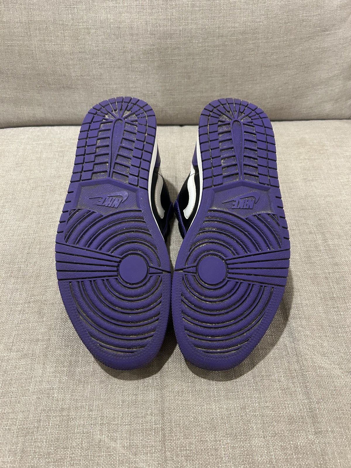Jordan Brand ☀️JORDAN 1 LOW RETRO COURT PURPLE BLACK☀️ Size US 9.5 / EU 42-43 - 5 Thumbnail