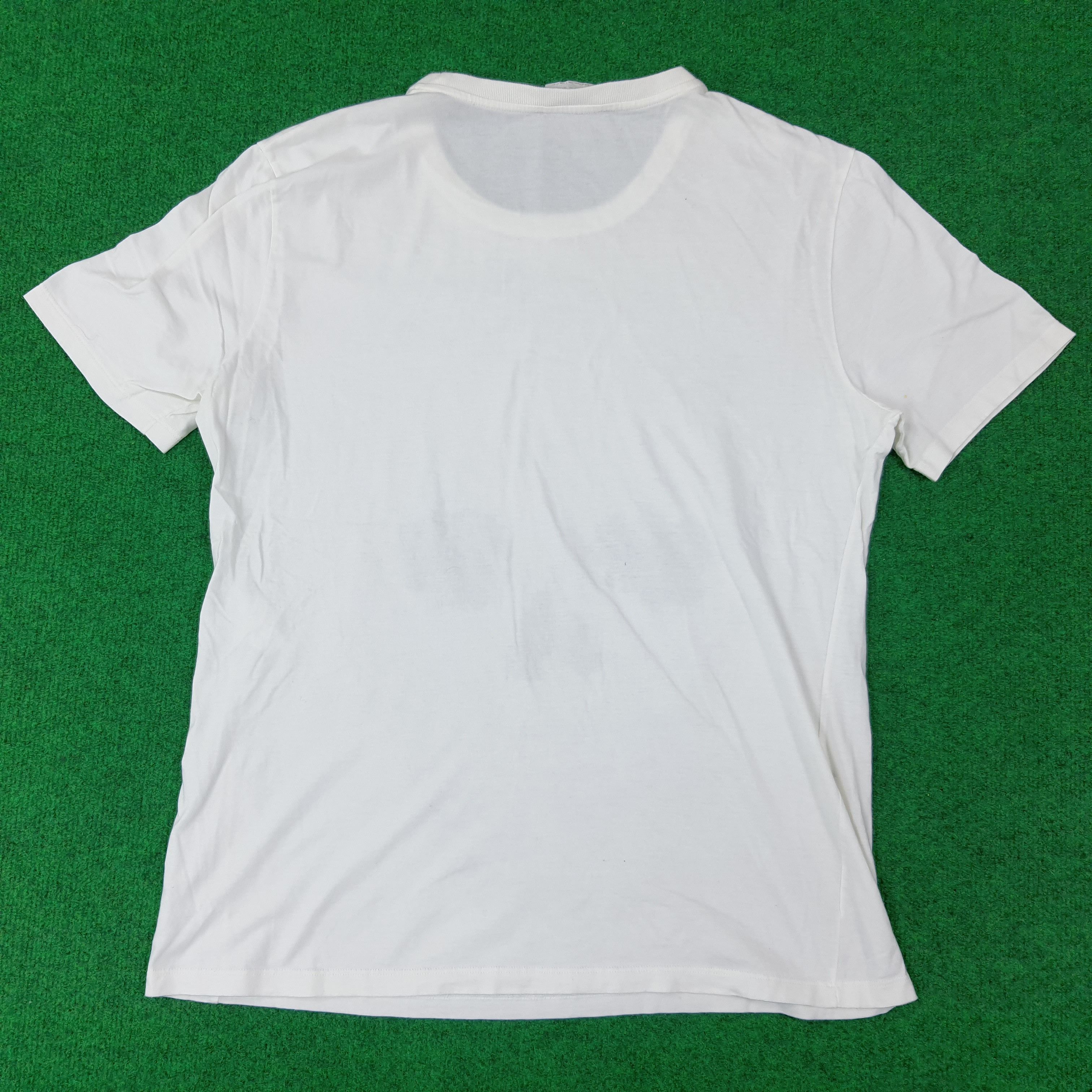 Alexander McQueen Vintage Alexander McQueen Designer Tshirt C239N79 Size US M / EU 48-50 / 2 - 3 Thumbnail