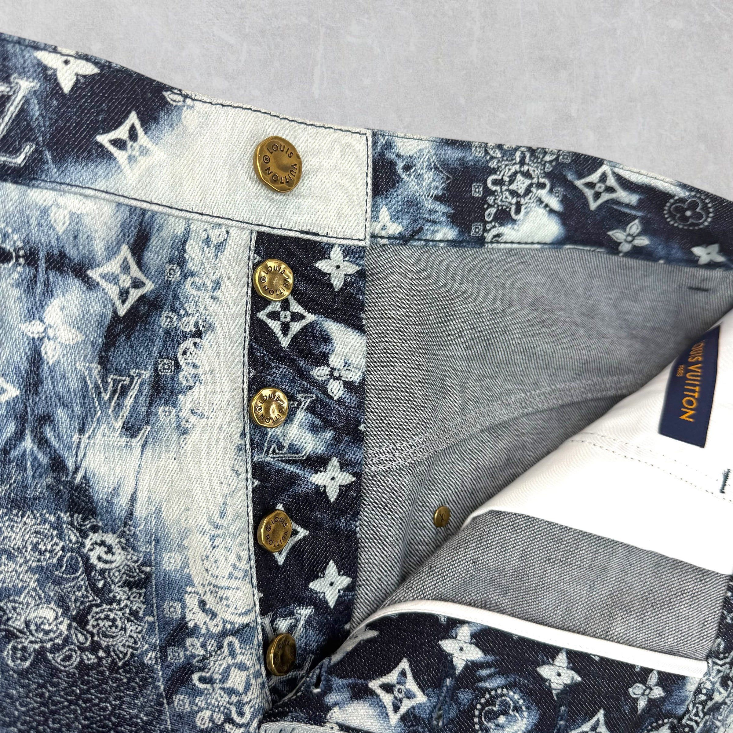 Louis Vuitton Louis Vuitton Monogram Bandana Shorts 38 Size US 38 / EU 54 - 7 Thumbnail