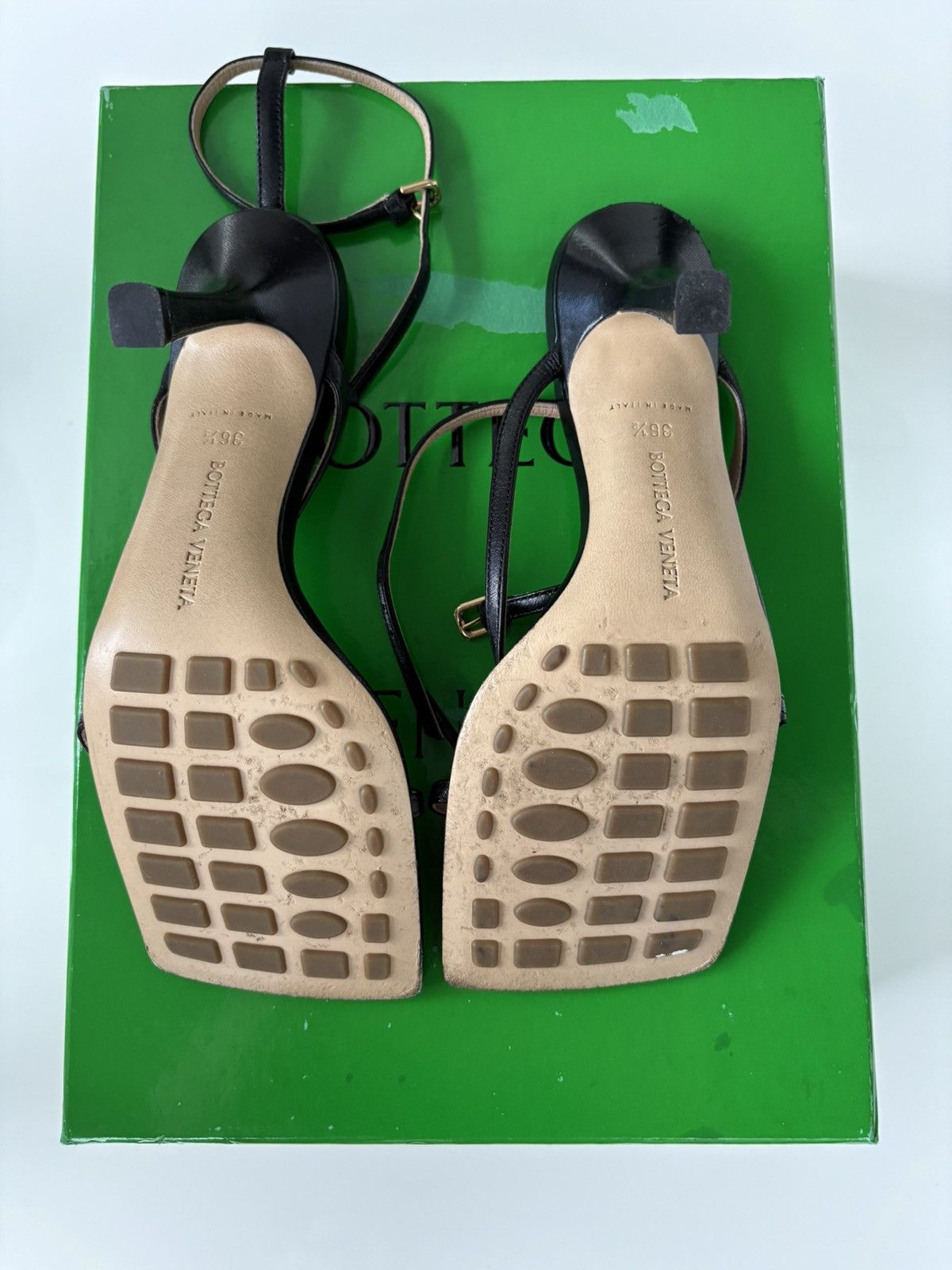Bottega Veneta Bottega Veneta stretch strap lambskin leather sandal Size US 6.5 / IT 36.5 - 3 Thumbnail