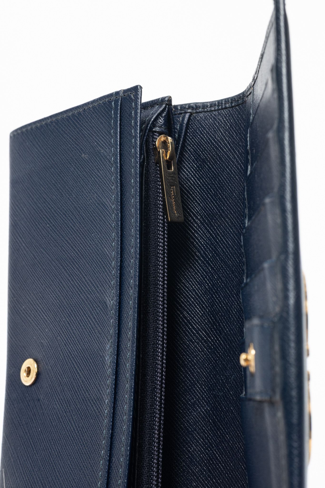 Salvatore Ferragamo Salvatore Ferragamo Saffiano Leather Gancini Wallet Size ONE SIZE - 10 Thumbnail