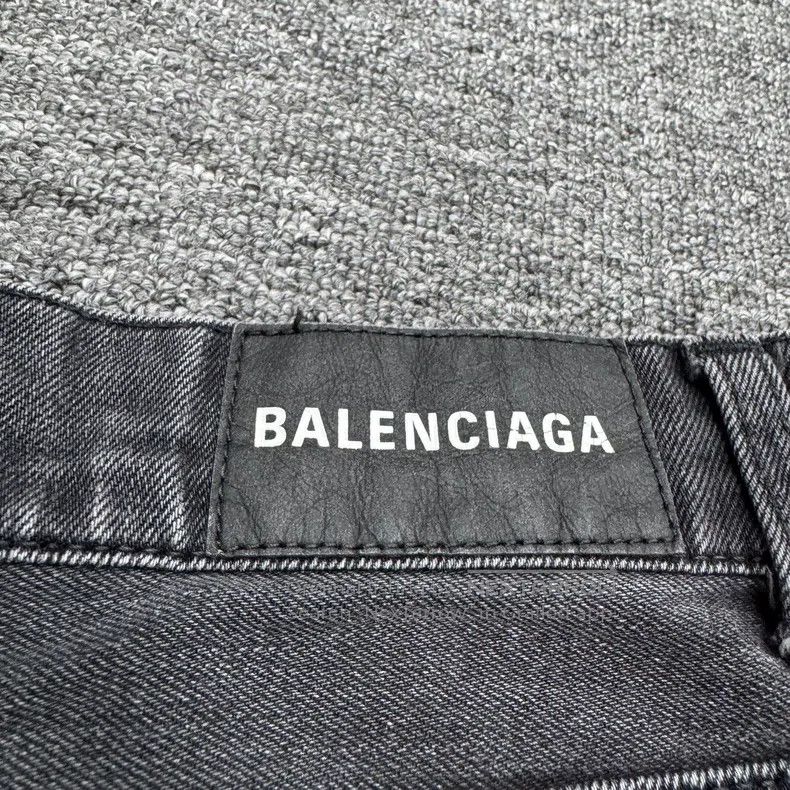 Balenciaga Balenciaga Distressed Washed Denim Pants Size US 30 / EU 46 - 6 Thumbnail