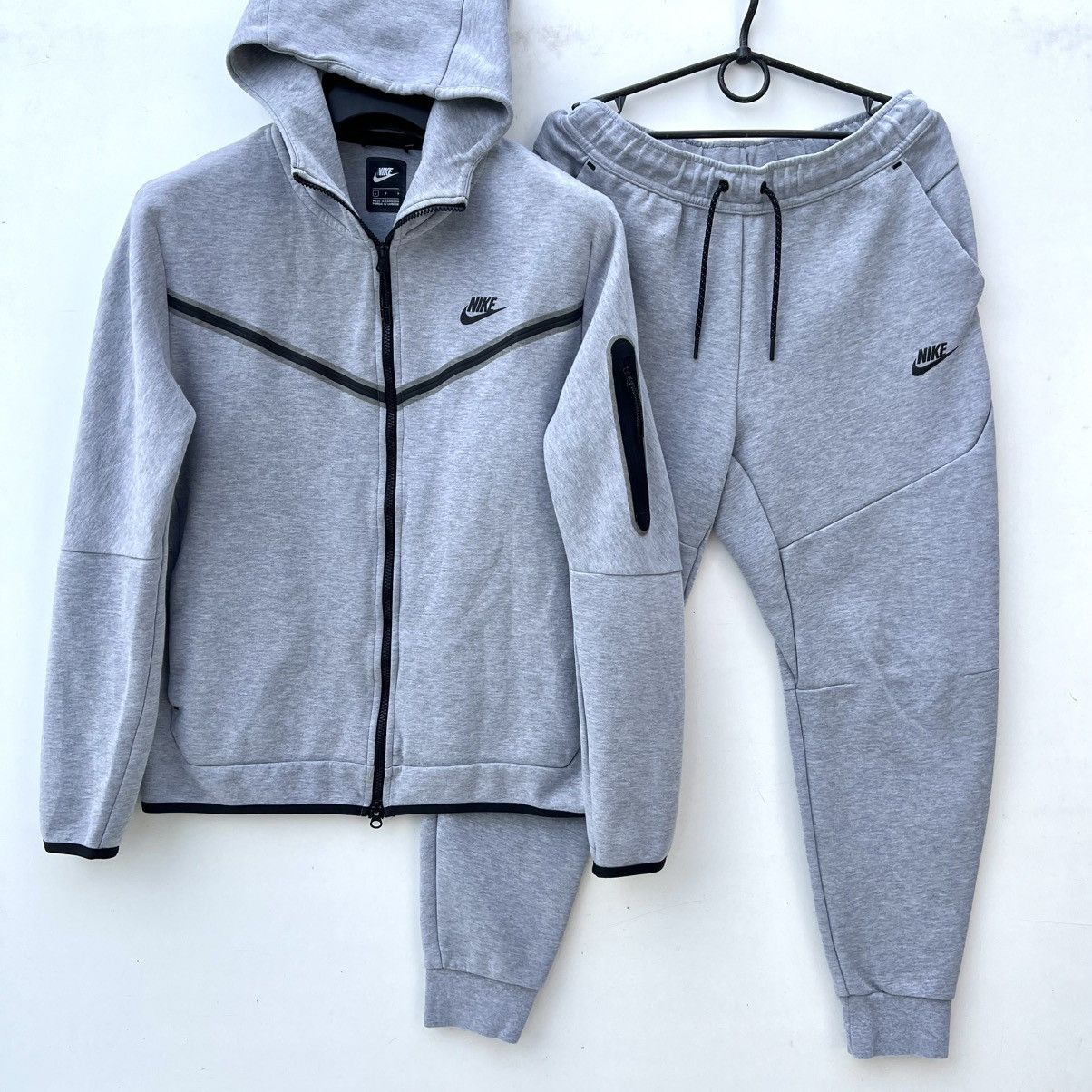 Nike Nike tech fleece suit hoodie /pants Size US M / EU 48-50 / 2 - 1 Thumbnail
