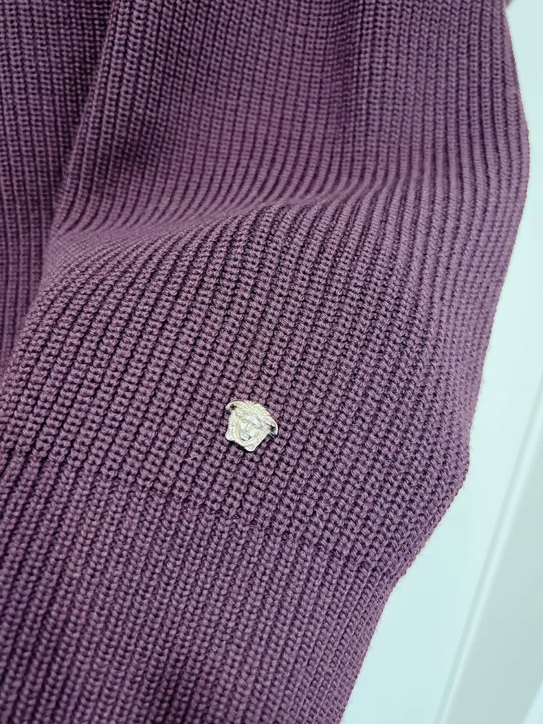 Versace Versace Lotus leaf turtleneck sweater knitwear Size M / US 6-8 / IT 42-44 - 5 Thumbnail