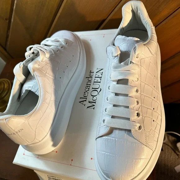 Alexander McQueen o1mj1ld1sgn0324 Sneakers in White Size US 11.5 / EU 44-45 - 7 Thumbnail