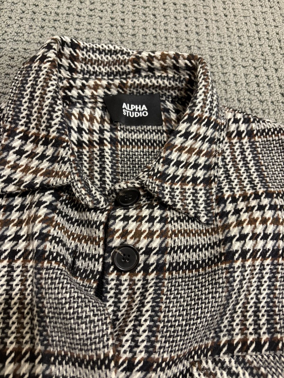 Alpha Studio 100% wool jacket plaid with black. Size 42 italy Size M / US 6-8 / IT 42-44 - 3 Thumbnail