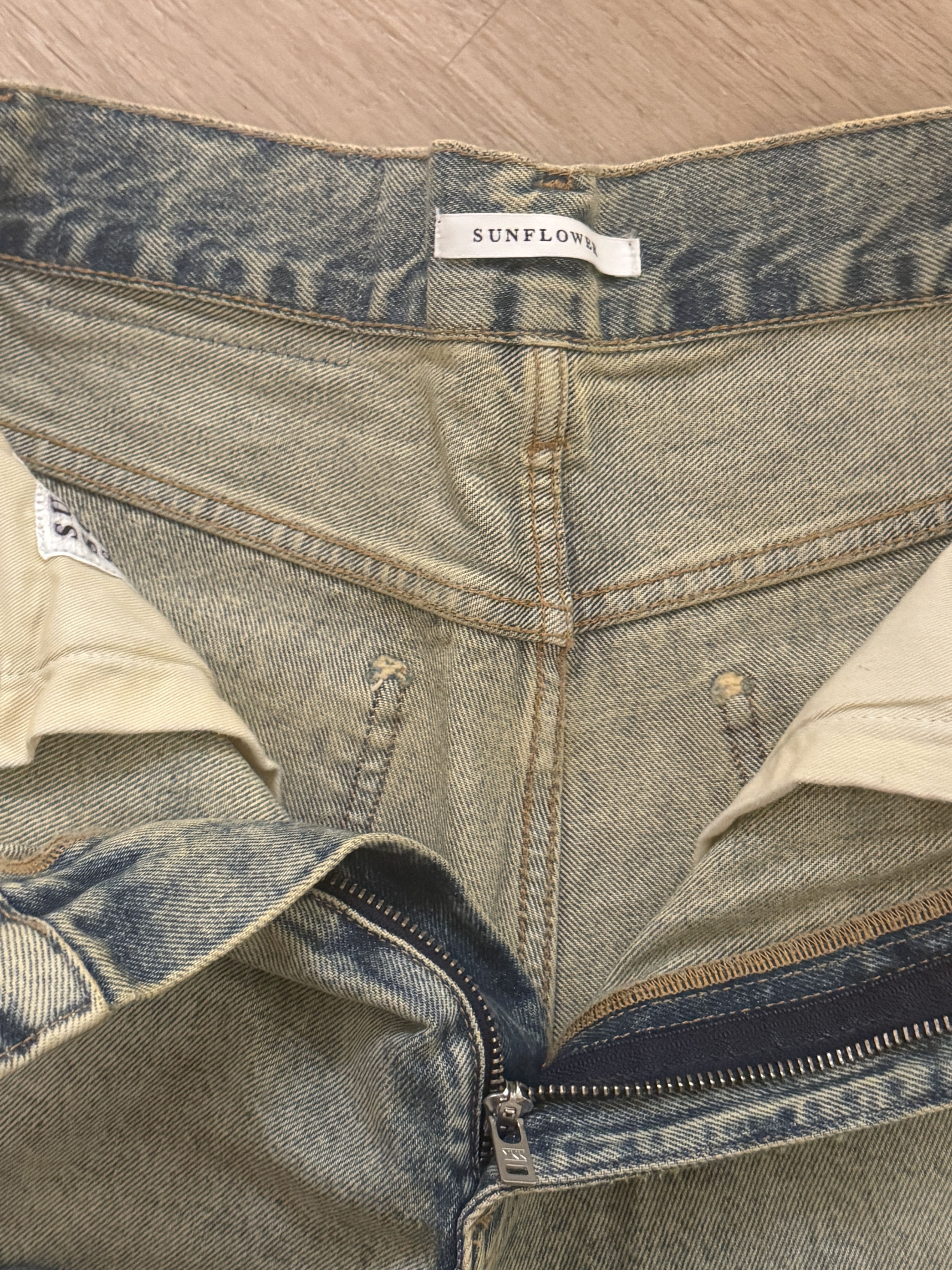 Sunflower Super Wide Short - 753 Light Vintage Dust Size US 30 / EU 46 - 2 Thumbnail
