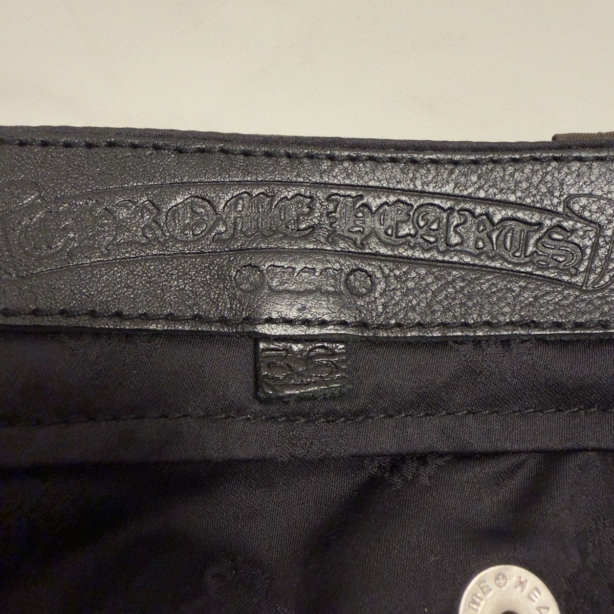 Chrome Hearts Chrome Hearts Pink Cross Patch Leather/Nylon Carpenter 🚫READ Size US 36 / EU 52 - 23 Thumbnail