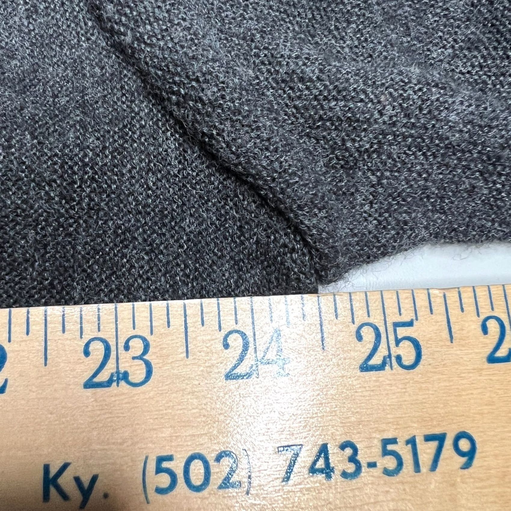 Lacoste VINTAGE Lacoste IZOD V-Neck Sweater Men’s L Gray USA Made 100% Orlon Pullover Size US L / EU 52-54 / 3 - 7 Thumbnail