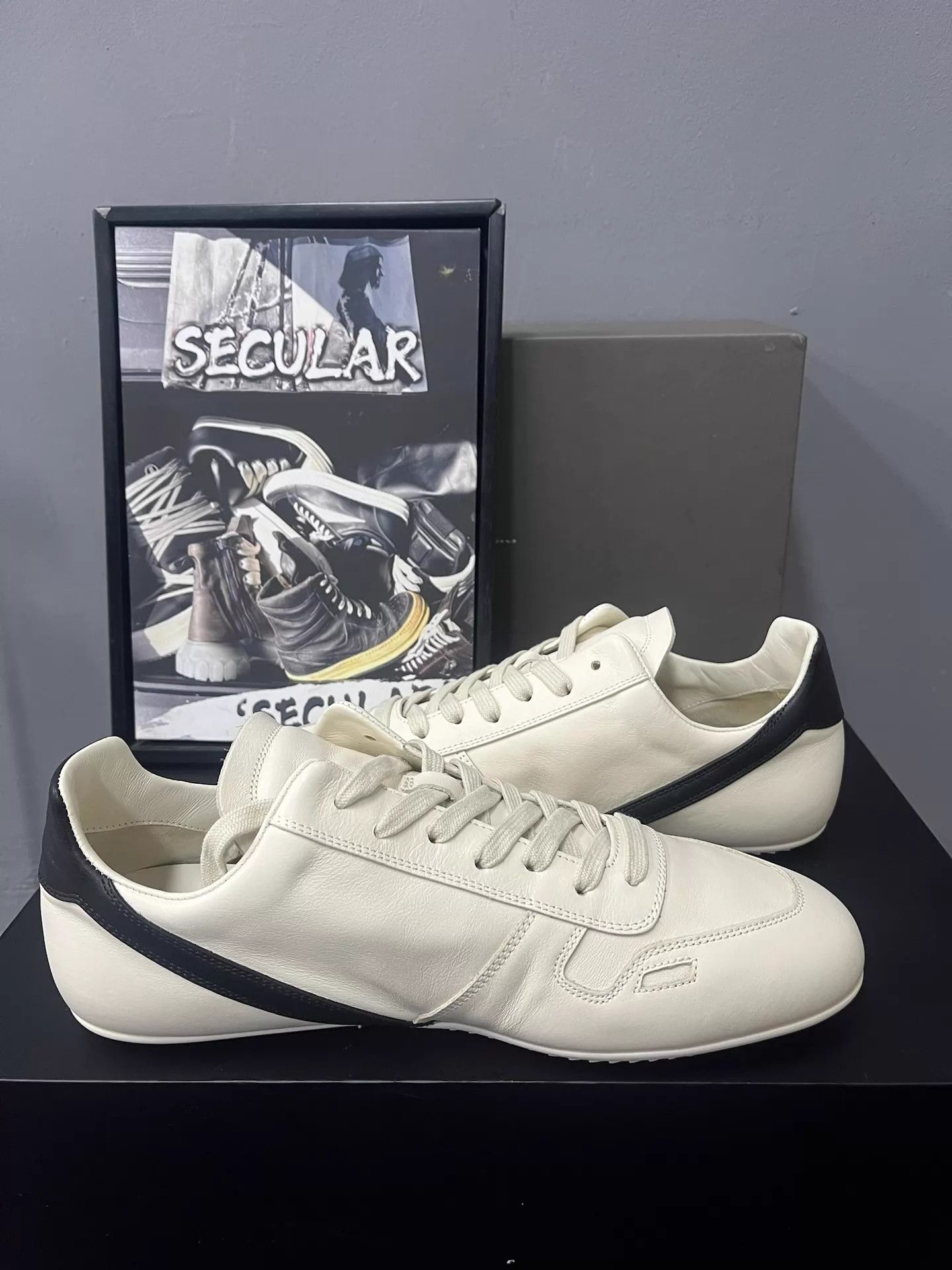 Rick Owens Rick Owens 25FW Cream Minimalist Low Sneakers K34 Size US 6 / IT 36 - 2 Thumbnail