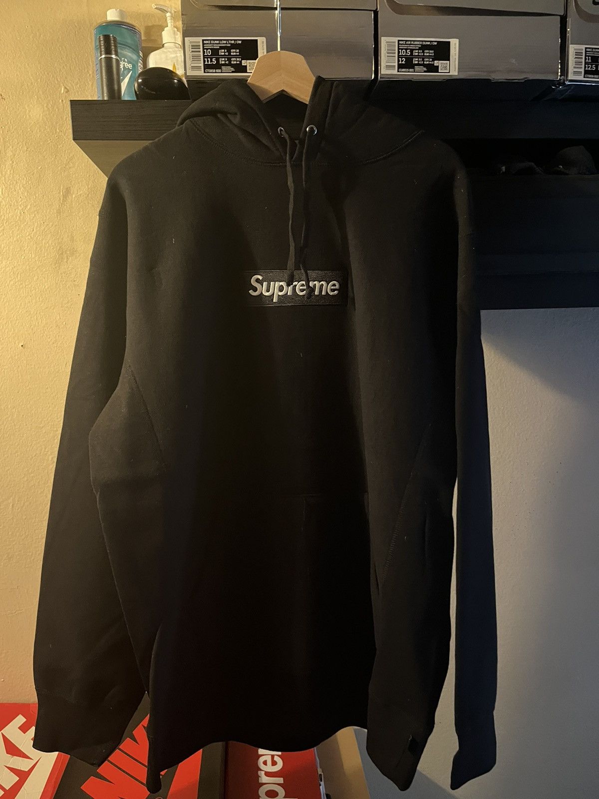 Supreme Supreme Black Box Logo FW16 Size US XL / EU 56 / 4 - 1 Thumbnail
