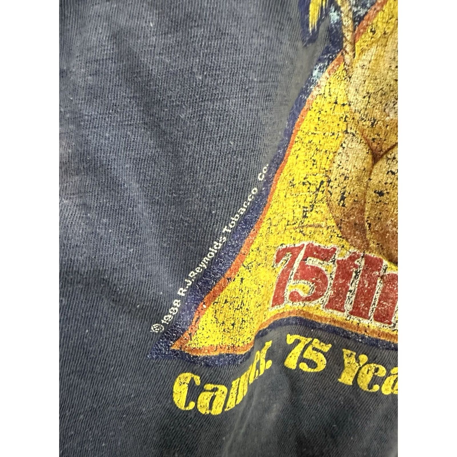 Camel VTG 80s Camel Joe Cigarette Gradient Sun Faded Worn COTTON Pocket T-Shirt XL Size US XL / EU 56 / 4 - 5 Thumbnail
