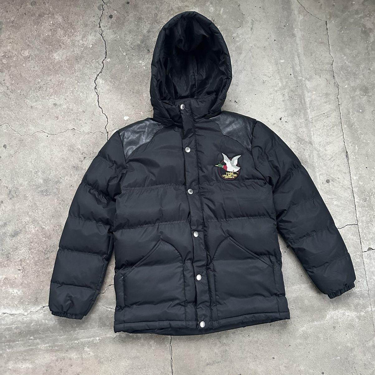 Chevignon Chevignon jacket vintage puffer Togs Size US S / EU 44-46 / 1 - 2 Thumbnail