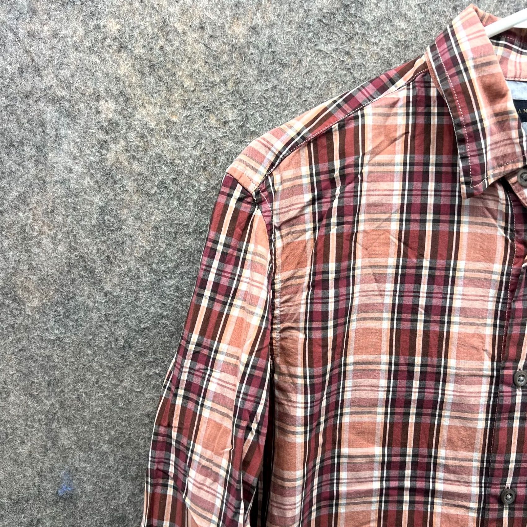 Banana Republic VINTAGE Banana Republic Shirt Men Small Adult Red Plaid Button-Down Casual Preppy Dress Size US S / EU 44-46 / 1 - 7 Thumbnail
