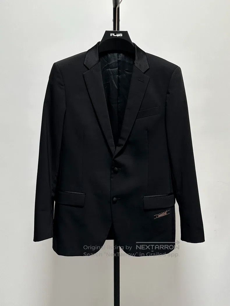 Givenchy Givenchy Size50 Gold Thread Embroidered Silk Collar Suit Ja Size US M / EU 48-50 / 2 - 1 Thumbnail