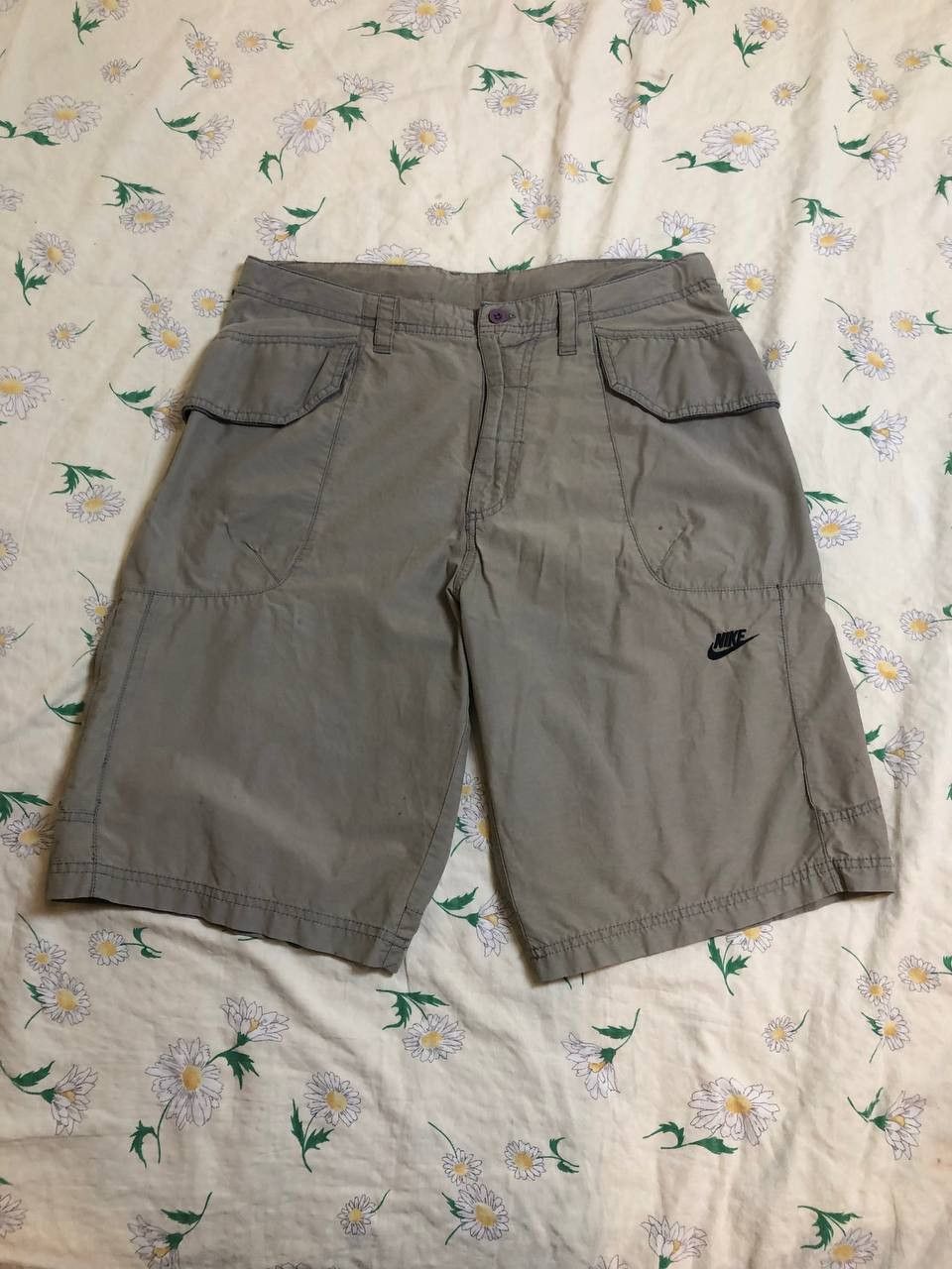 Nike Nike Cargo Board Shorts Summer Y2K Dual Pockets Vintage Size US 32 / EU 48 - 1 Thumbnail
